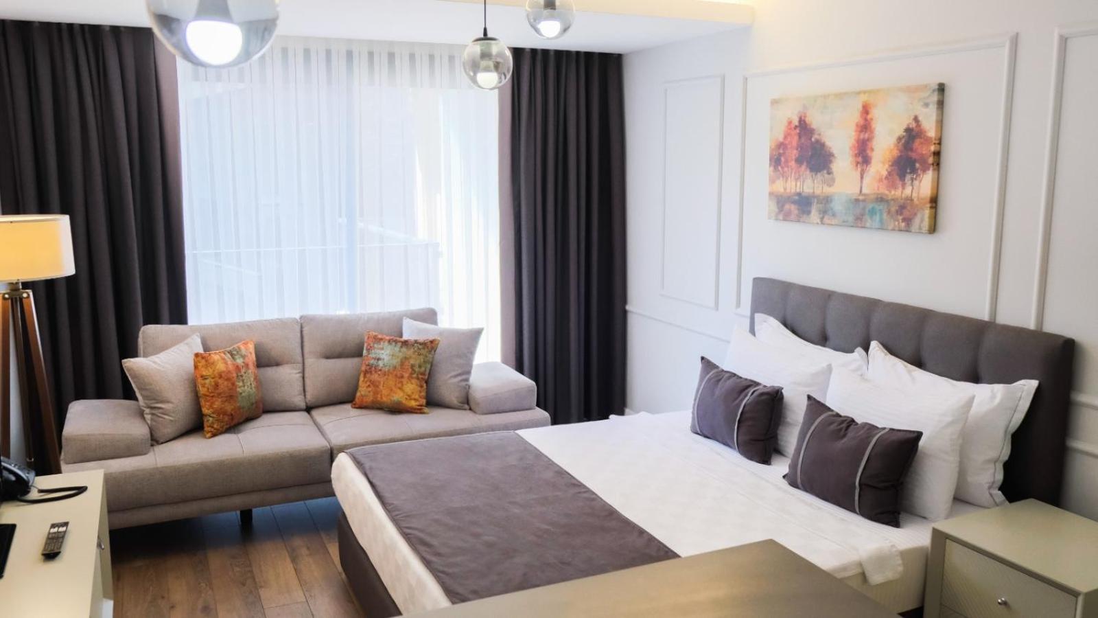 Myway Deluxe Alsancak Hotel อิซมีร์ ภายนอก รูปภาพ