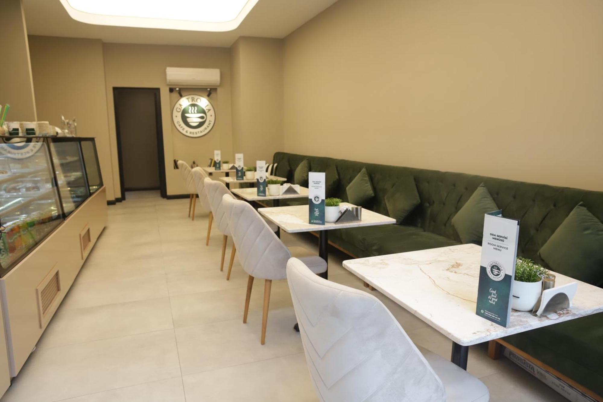 Myway Deluxe Alsancak Hotel อิซมีร์ ภายนอก รูปภาพ