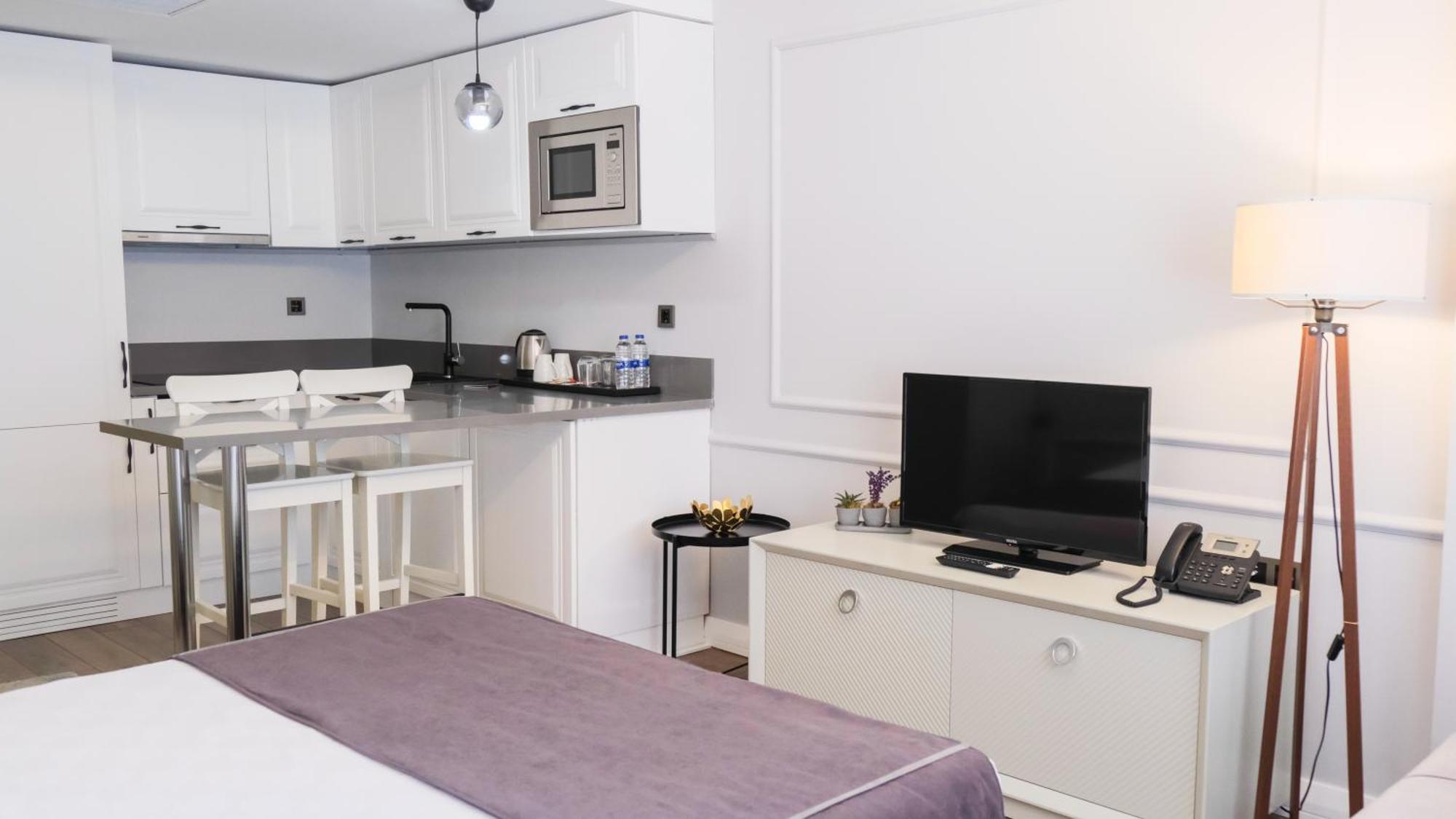 Myway Deluxe Alsancak Hotel อิซมีร์ ภายนอก รูปภาพ