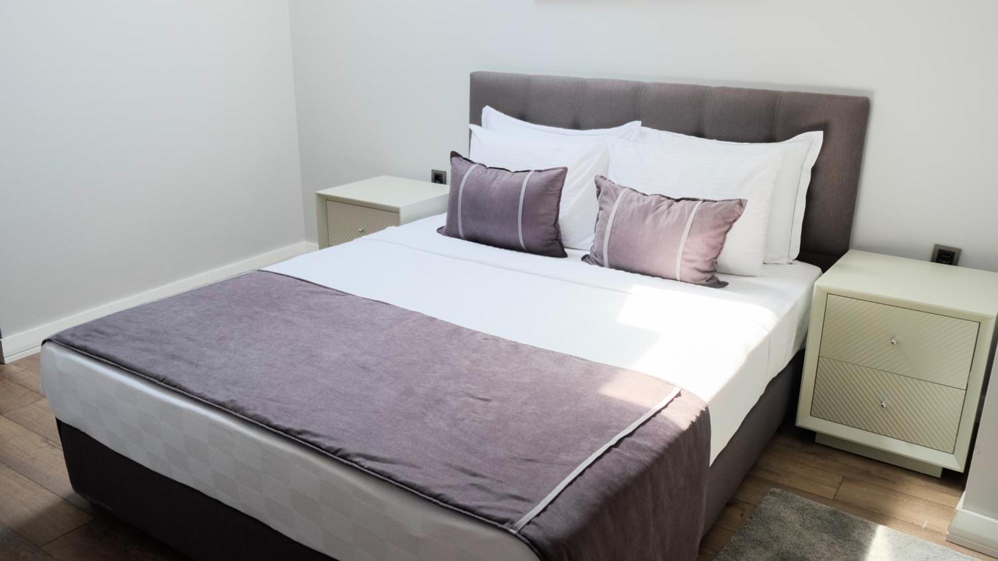 Myway Deluxe Alsancak Hotel อิซมีร์ ภายนอก รูปภาพ