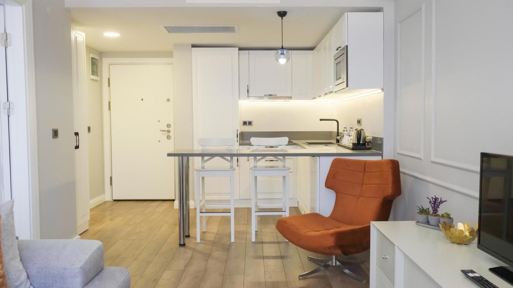 Myway Deluxe Alsancak Hotel อิซมีร์ ภายนอก รูปภาพ