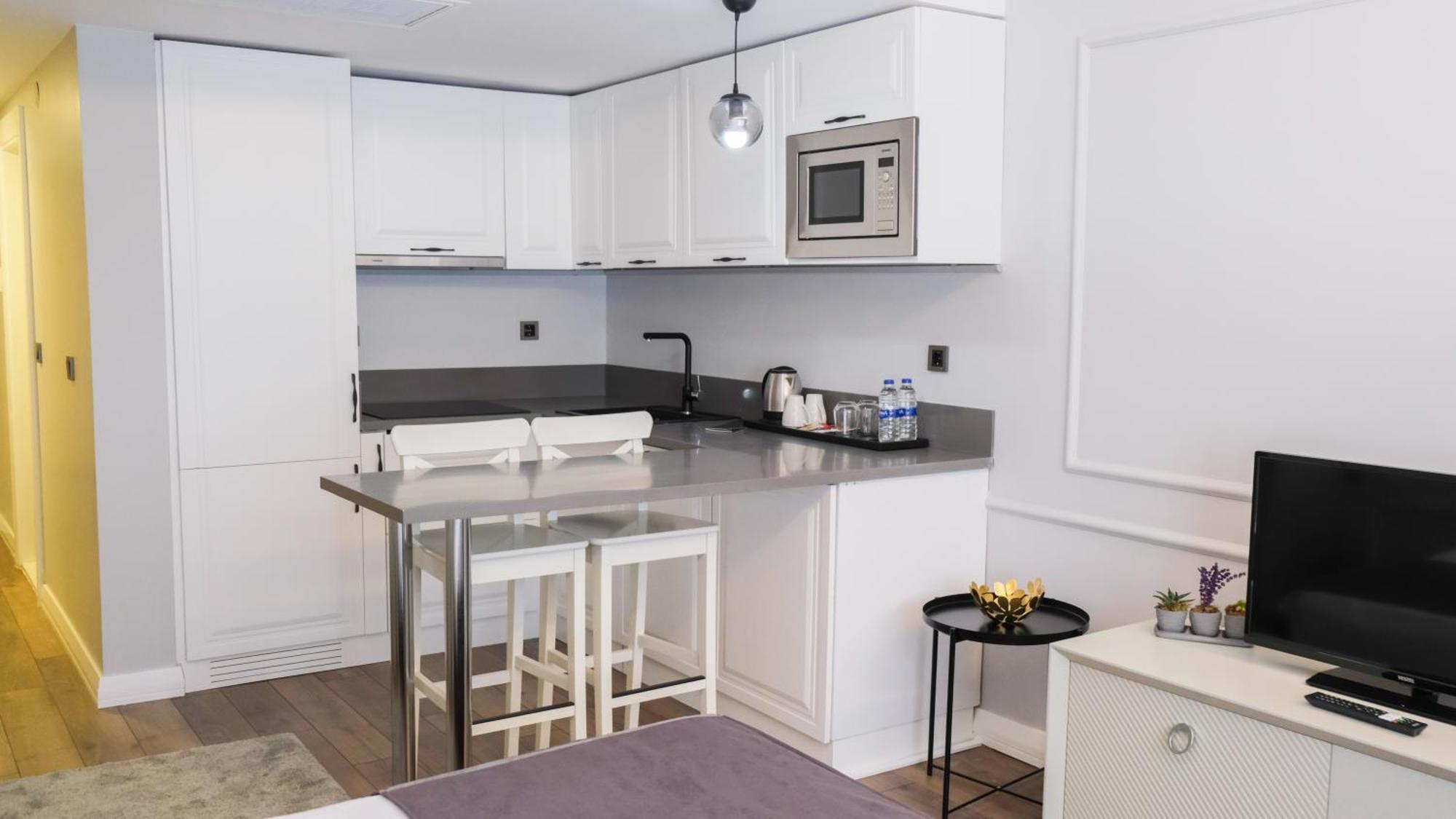Myway Deluxe Alsancak Hotel อิซมีร์ ภายนอก รูปภาพ